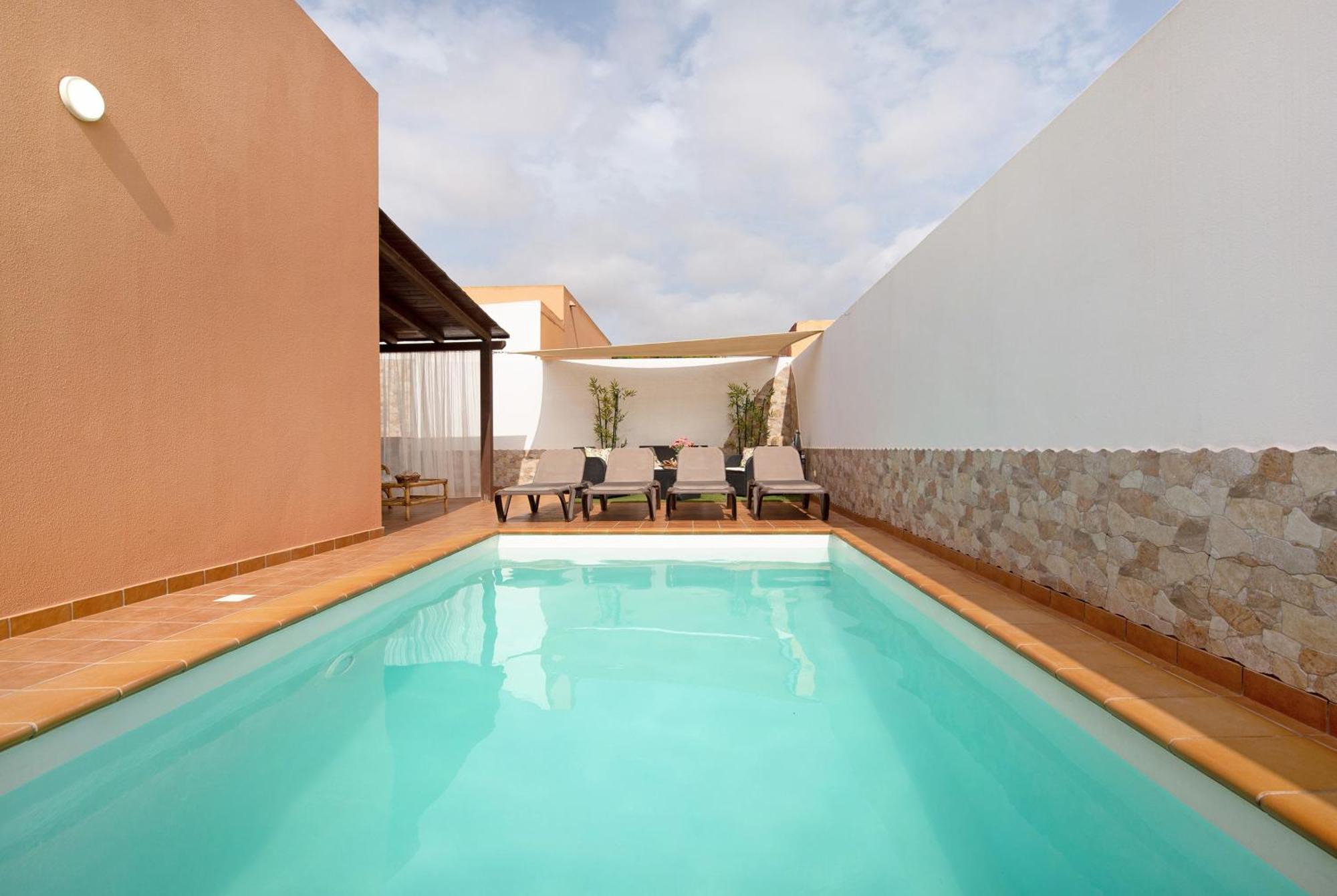 El Cortijo Villa La Oliva Eksteriør bilde